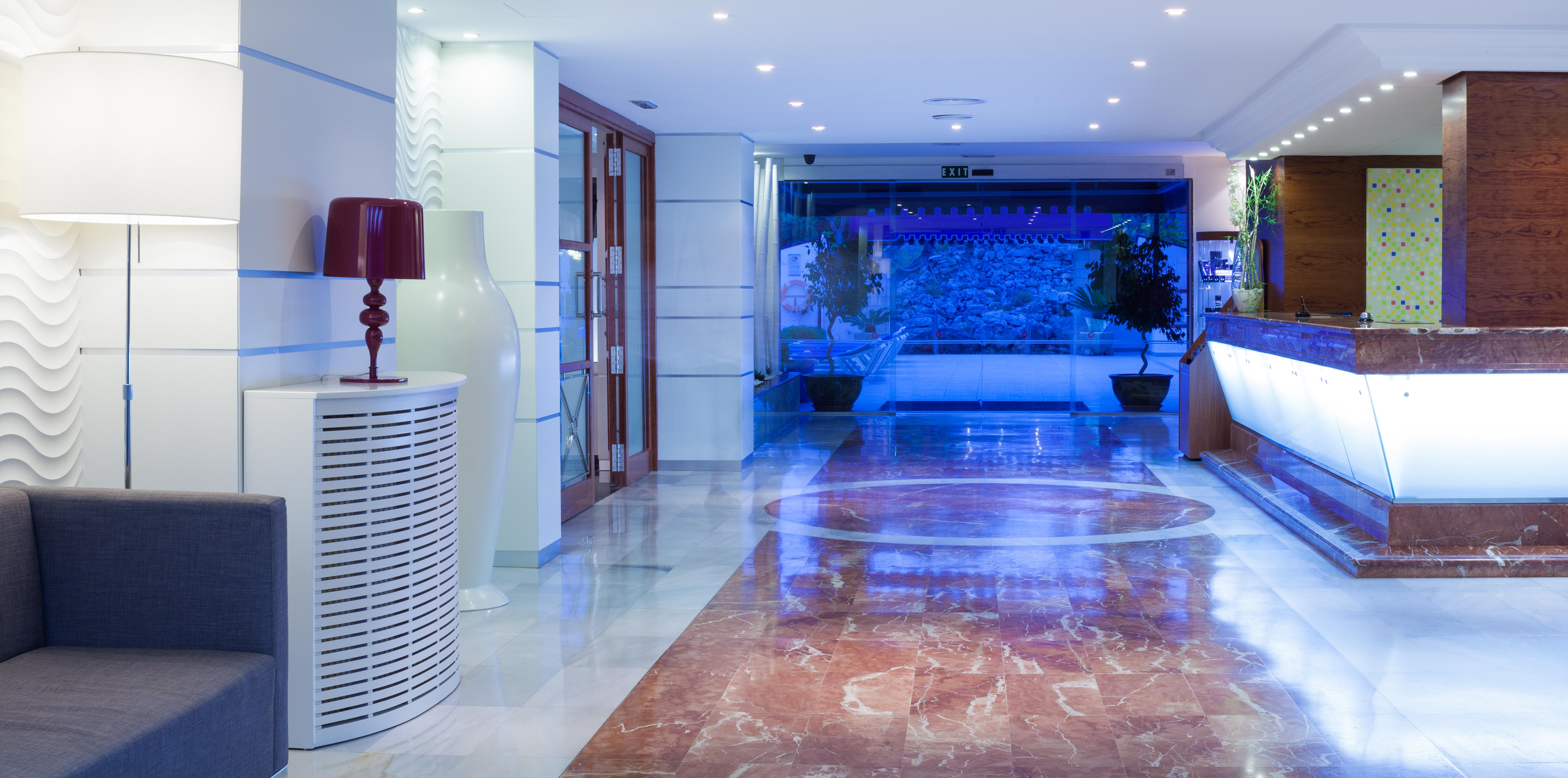 Hotel Mariant S'Illot  Buitenkant foto